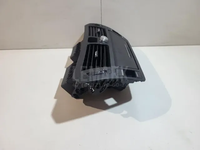 Дефлектор воздушный для  Chevrolet Tahoe IV 2014-2020