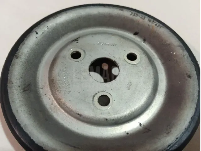 Шкив водяного насоса (помпы)
