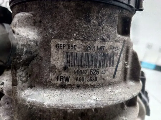 Насос гидроусилителя для  Ford Kuga 2008-2012