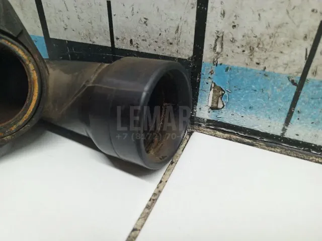 Фланец двигателя системы охлаждения