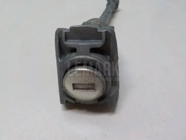 Вставка замка двери лев. для  BMW X3 E83 2004-2010