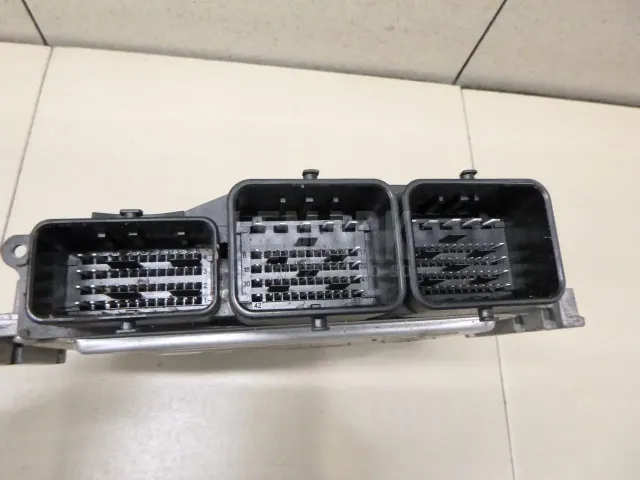 Блок управления двигателем для  BMW 4-serie F32/F33/F82 2012-2020