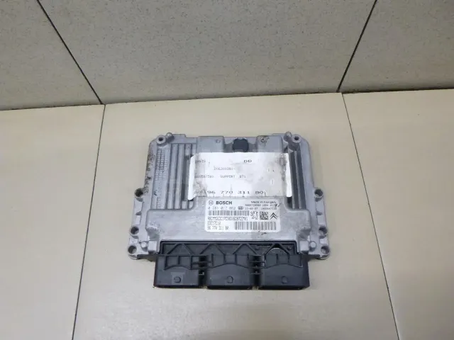 Блок управления двигателем для  BMW 4-serie F32/F33/F82 2012-2020