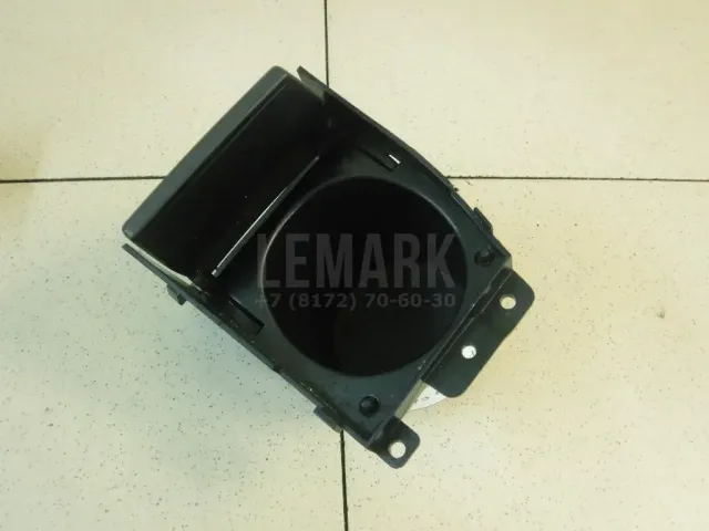 Подстаканник для  CASE SV300 2012