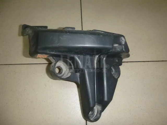 Кронштейн заднего бампера левый для  Chevrolet Captiva (C100) 2006-2010