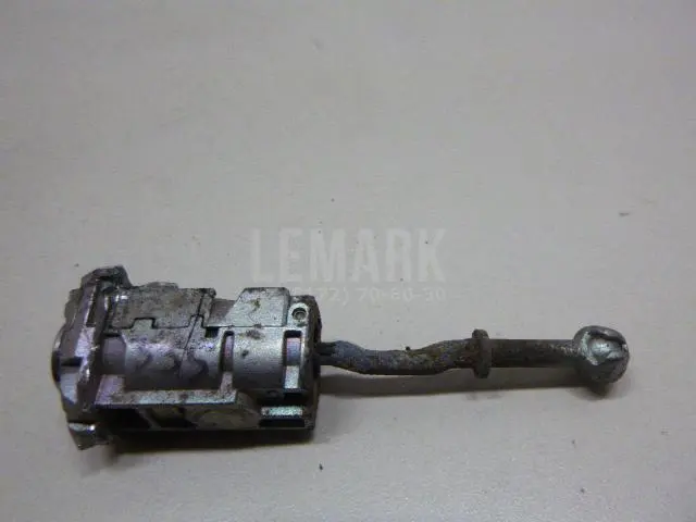 Вставка замка двери лев. для  Haval H9 2014-2024
