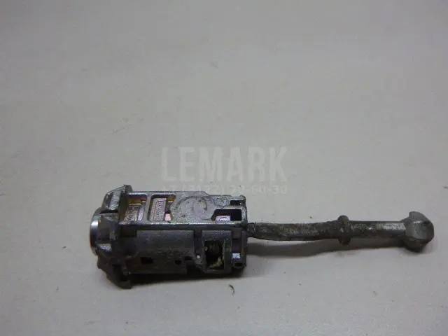 Вставка замка двери лев. для  Haval H9 2014-2024