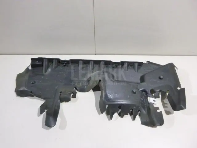 Воздуховод радиатора левый для  BMW 4-serie F32/F33/F82 2012-2020
