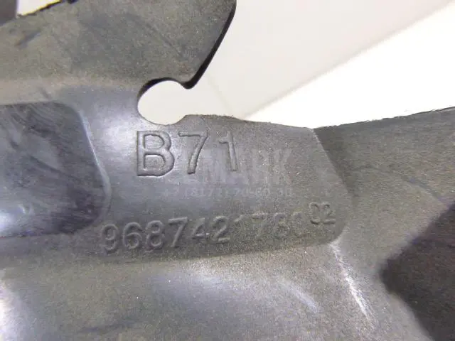 Воздуховод радиатора левый для  BMW 4-serie F32/F33/F82 2012-2020