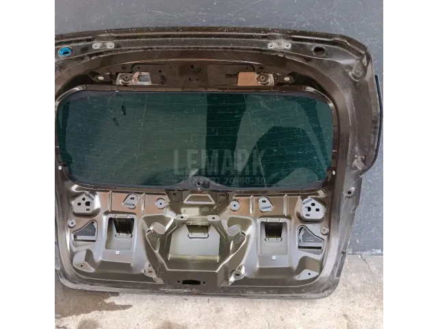 Дверь багажника со стеклом для  Citroen C5 2001-2004