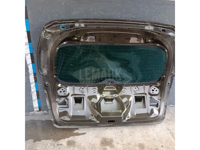 Дверь багажника со стеклом для  Citroen C5 2001-2004