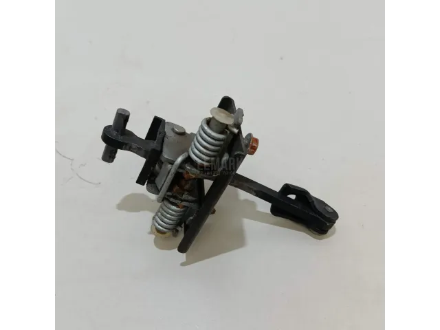 Ограничитель двери для  BMW X3 G01/F97 2017-2024