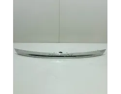 Накладка крышки багажника