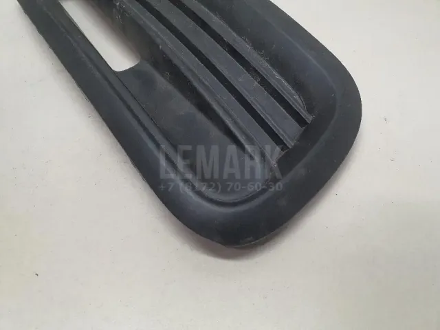 Рамка противотуманной фары левой для  Exeed RX / Yaoguang (T22) 2023
