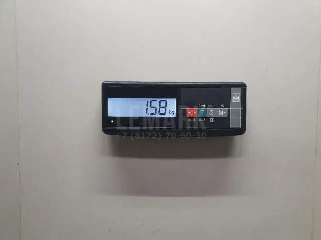 Обшивка двери багажника