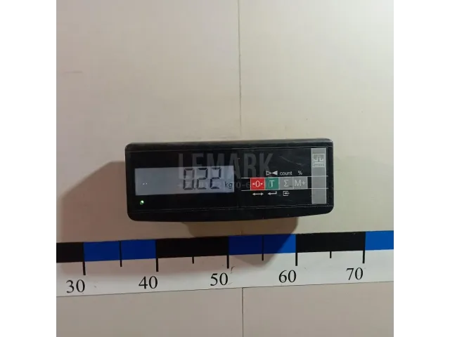 Обшивка двери багажника