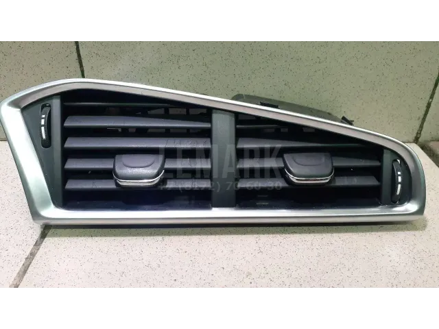 Дефлектор воздушный для  Citroen C4 2004-2011