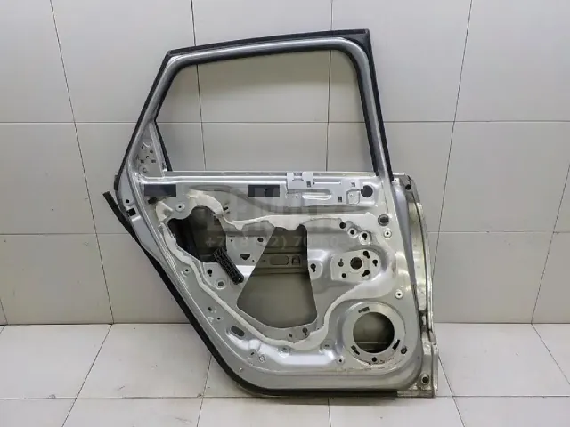Дверь задняя левая для  Audi A3 [8V] 2013-2020