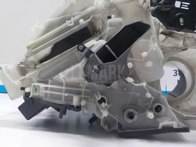 Корпус отопителя для  Ford B-MAX 2012-2018