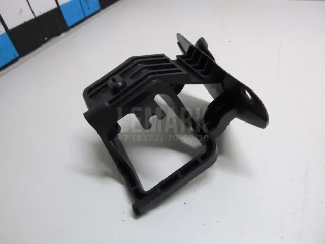 Кронштейн внутренней ручки для  BMW 1-serie F20/F21 2011-2019