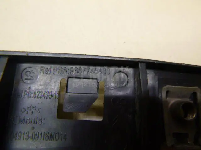 Кронштейн переднего бампера для  Chevrolet Spark 2005-2010
