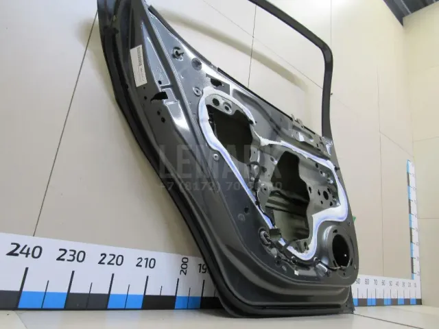 Дверь задняя левая для  BMW X3 E83 2004-2010