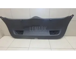 Обшивка двери багажника