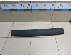 Обшивка двери багажника