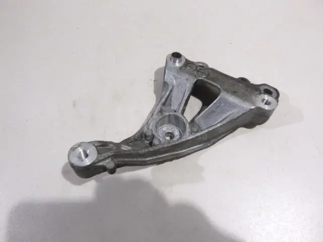 Кронштейн кондиционера для  BMW Z4 E85/E86 2002-2008
