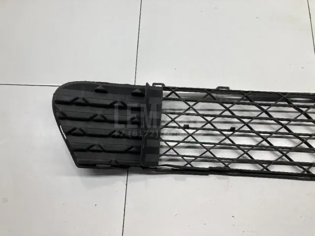 Решетка в бампер центральная для  BAIC U5 Plus 2021