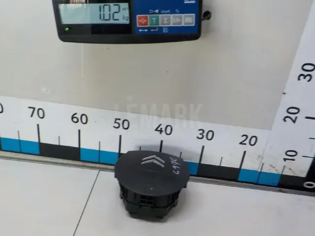 Подушка безопасности в рулевое колесо