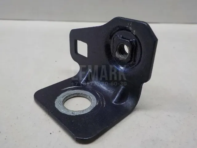 Кронштейн крепления крыла для  Great Wall Hover M2 2010-2014