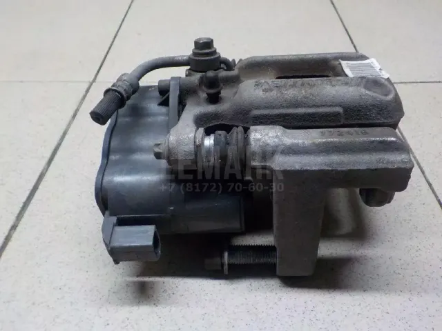 Суппорт тормозной задний левый для  Ford C-MAX 2003-2010