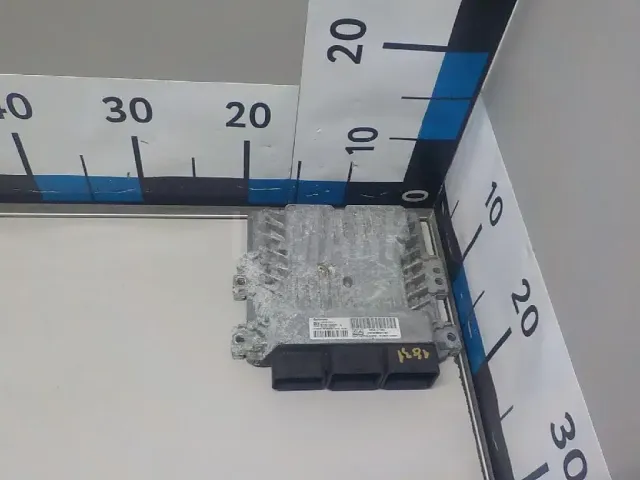 Блок управления двигателем