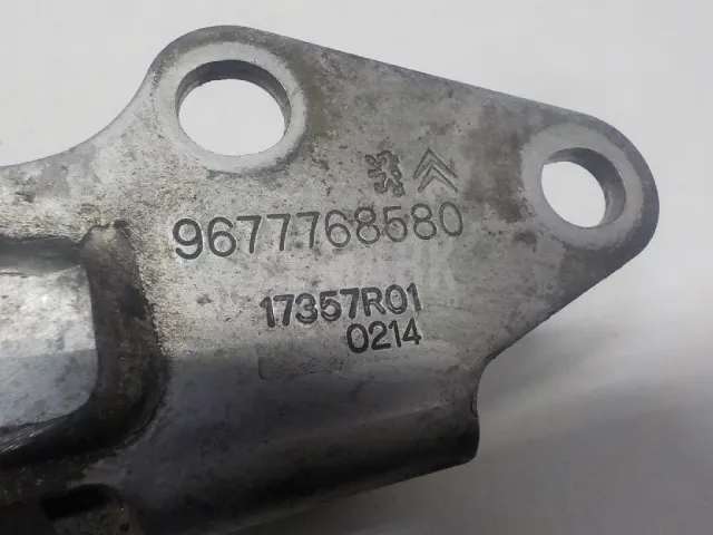 Кронштейн двигателя левый для  Dongfeng H30 Cross 2014-2018