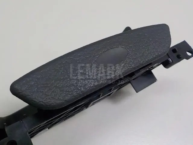 Подстаканник для  BMW 5-serie E60/E61 2003-2009