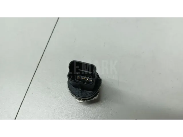 Датчик давления топлива для  GM Oldsmobil Aurora 1995-2003