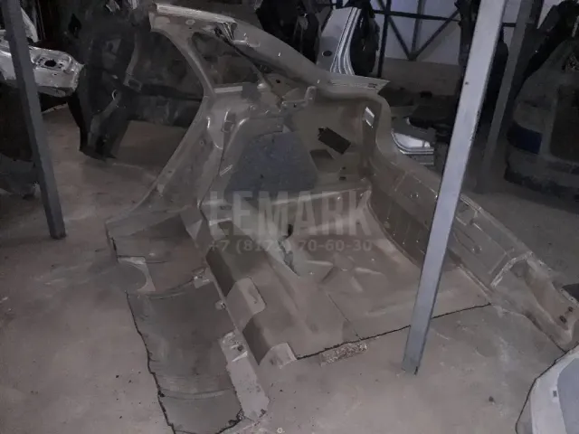 Панель задняя для  Citroen C4 2004-2011