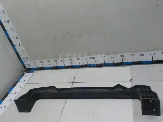 Усилитель заднего бампера