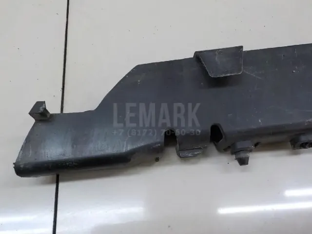 Направляющая заднего бампера правая для  Audi A6 [C5] 1997-2004