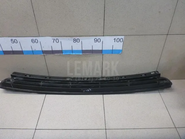 Решетка в бампер центральная для  Haval H9 2014-2024