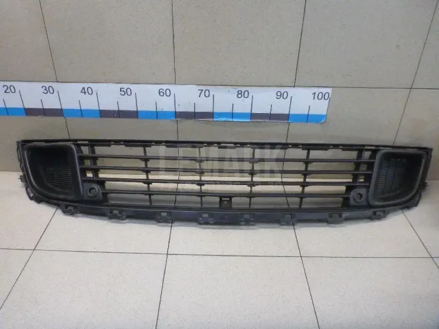 Решетка в бампер для  Chevrolet Spark 2010-2015