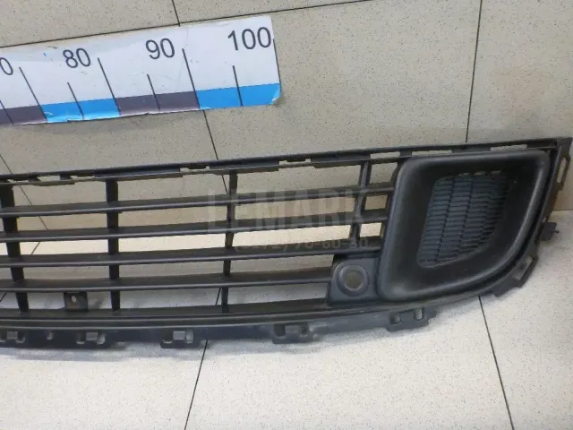 Решетка в бампер для  Chevrolet Spark 2010-2015