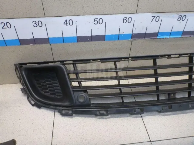 Решетка в бампер для  Chevrolet Spark 2010-2015