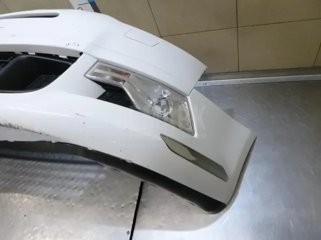 Бампер передний для  Citroen C8 2002-2014