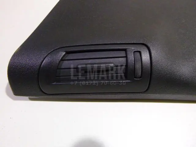 Обшивка стойки для  BMW 7-serie G11/G12 2015-2022