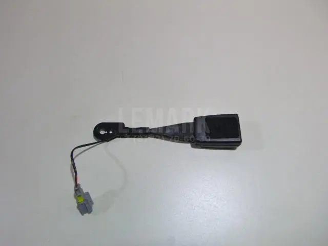 Ответная часть ремня безопасности для  Honda Airwave 2004-2010