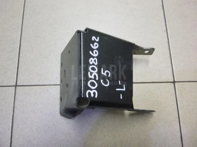 Элемент передней панели для  BMW 7-serie G11/G12 2015-2022