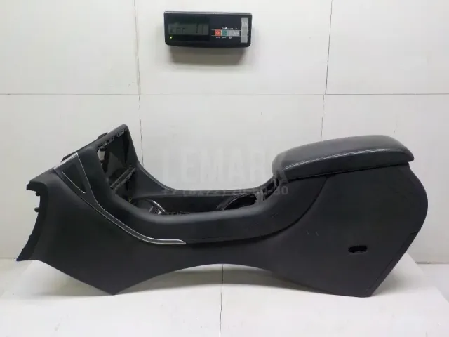 Консоль для  BMW X1 F48 2014-2022
