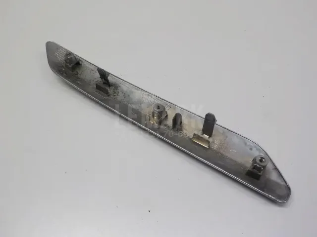 Молдинг заднего бампера левый для  BMW 2-serie F22/F23/F87 2013-2020